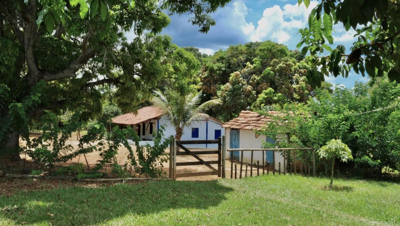 Fazenda Com Piscina E Churrasqueira Br-135 Proximo Curvelo Corinto E Morro Da Garca 外观 照片